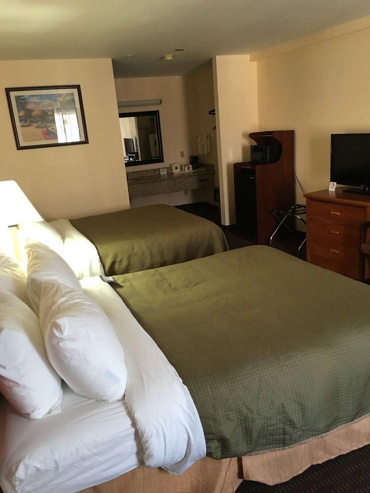 Hotel Quality & Huntington